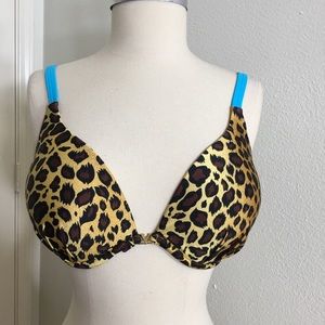Venue bikini top Leopard print sz. DD